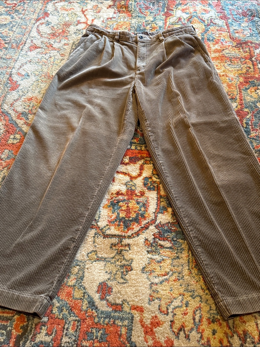 Abercrombie & Fitch Olive Brown Corduroy Pants